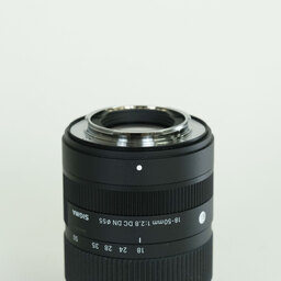 SIGMA 18-50mm F2.8 DC DN｜Contemporary [フジフイルムX用]