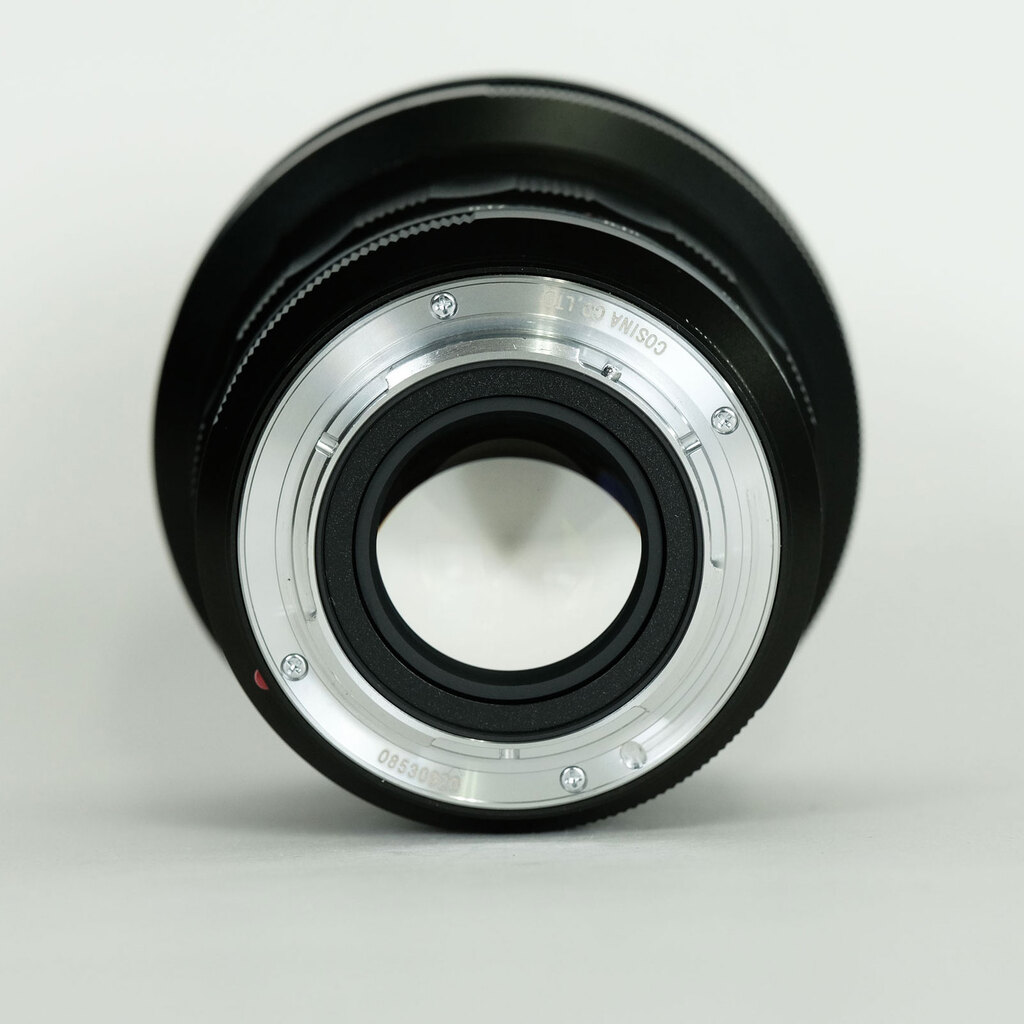 Voigtlander NOKTON 10.5mm F0.95（マイクロフォーサーズ用）