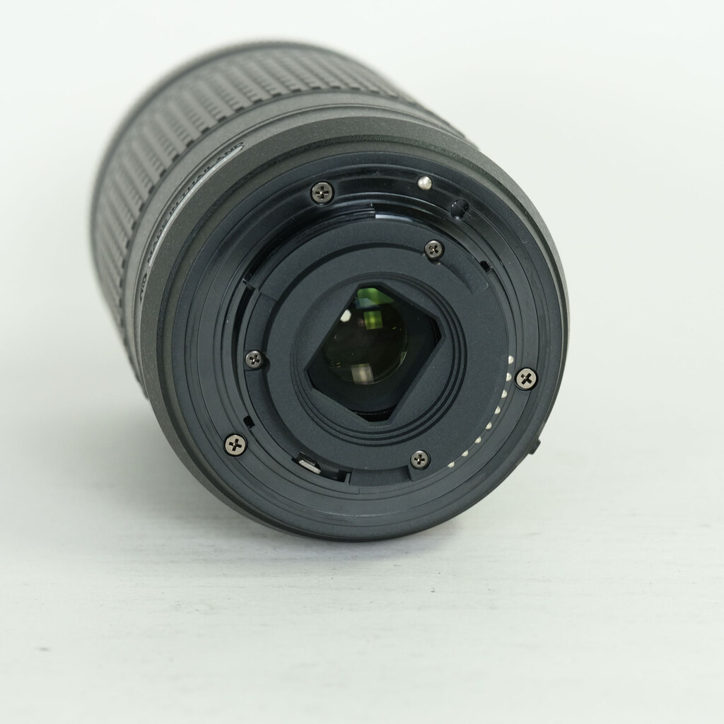 Nikon AF-P DX NIKKOR 70-300mm f/4.5-6.3G ED VR