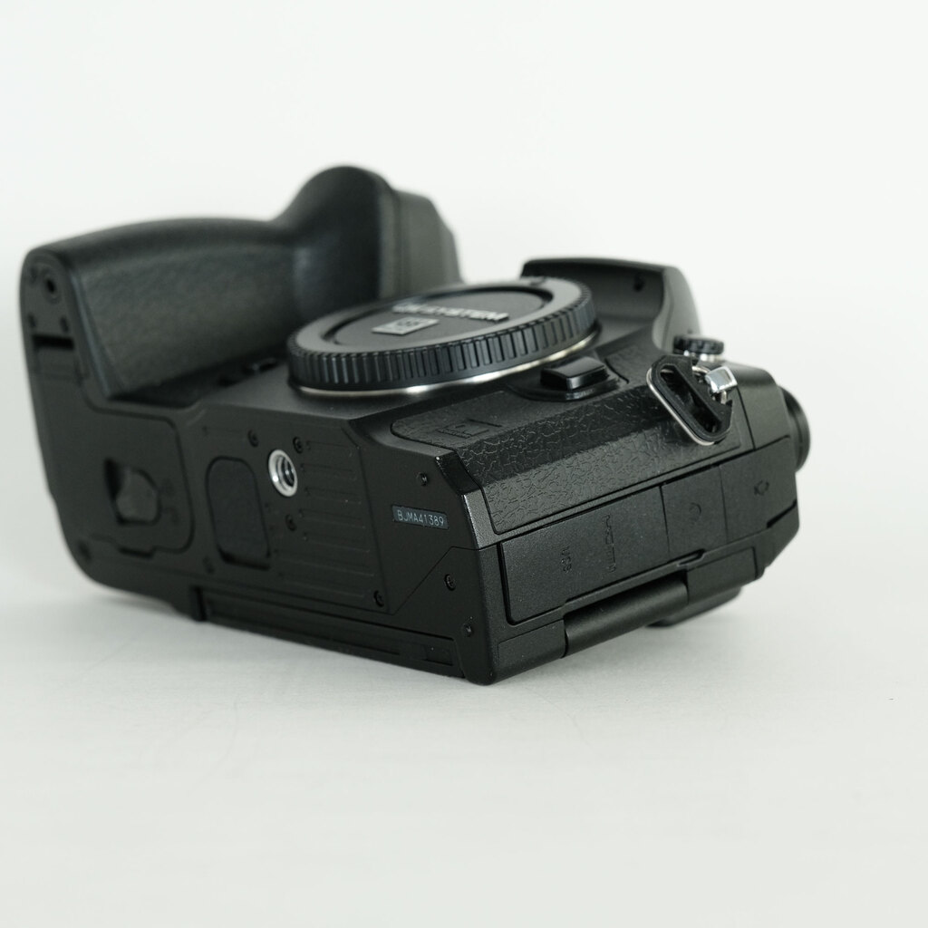 OM SYSTEM OM-1 OM SYSTEM OM-1