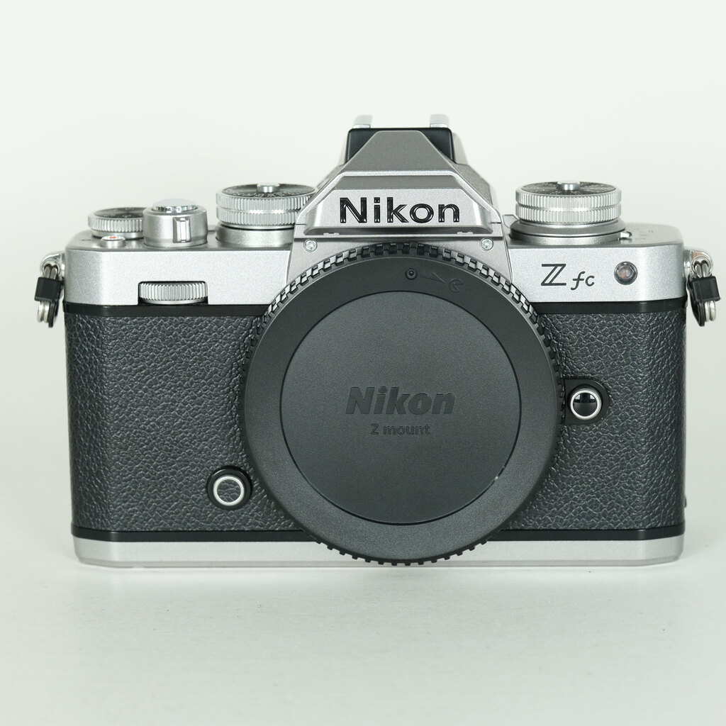 Nikon Z fc [�{�f�B �V���o�[]