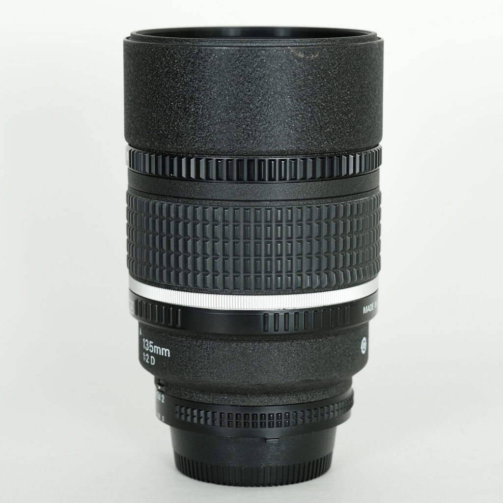 Nikon Ai AF DC-Nikkor 135mm F2D