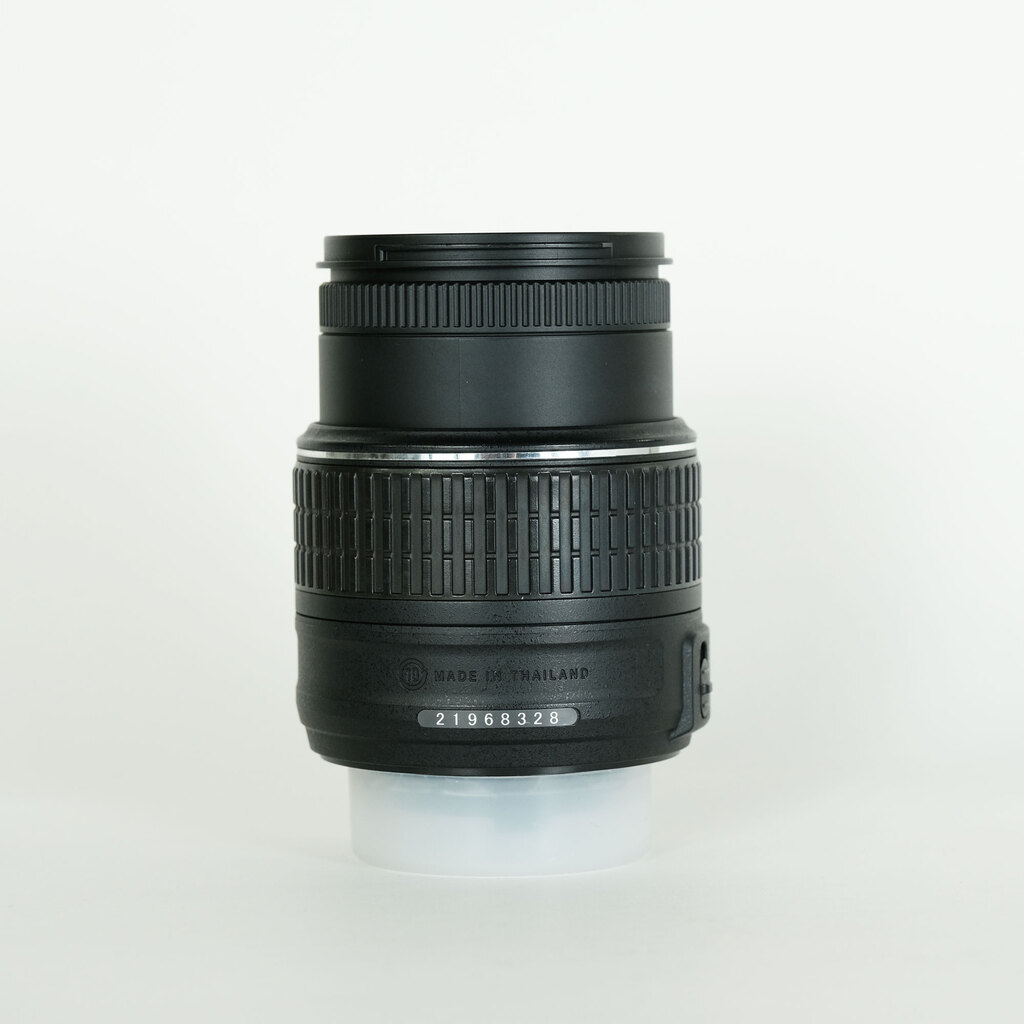 Nikon AF-S DX NIKKOR 18-55mm f3.5-5.6G VR II