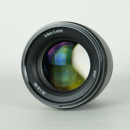 SONY FE 85mm F1.8 SEL85F18 SONY FE 85mm F1.8 SEL85F18