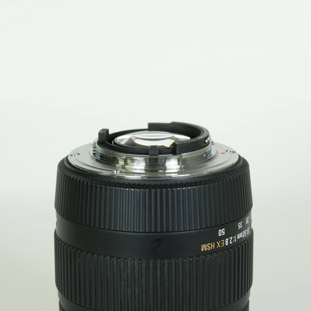 SIGMA 17-50mm F2.8 EX DC OS HSM (ニコンF用)