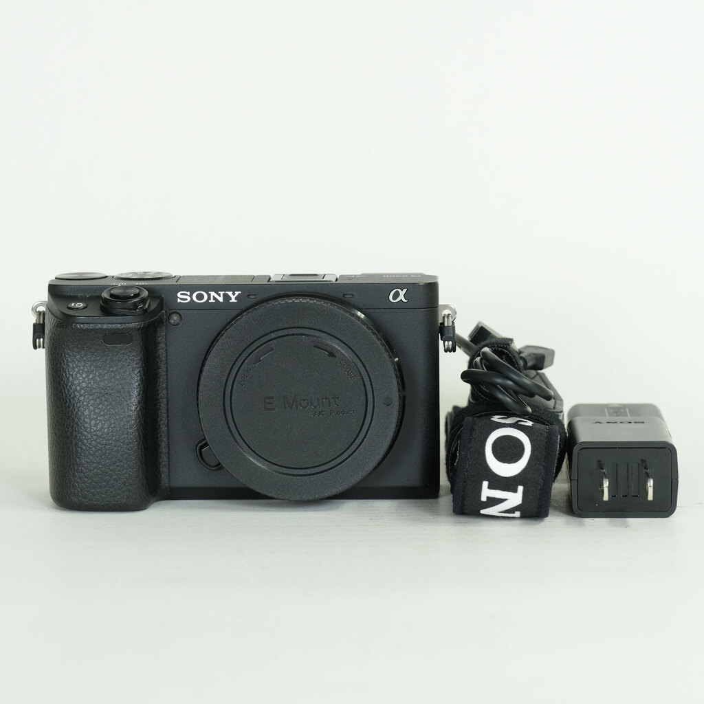 SONY α6400(ILCE-6400) SONY α6400(ILCE-6400)