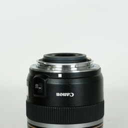 Canon EF-S60mm F2.8 マクロ USM