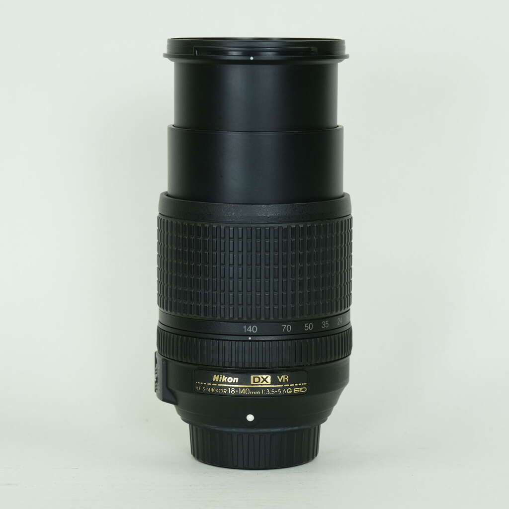 Nikon AF-S DX NIKKOR 18-140mm F3.5-5.6G ED VR