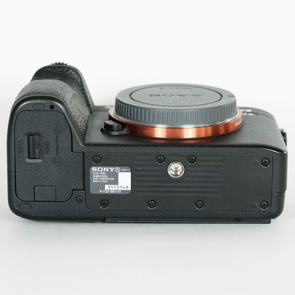 SONY α7 III(ILCE-7M3) SONY α7 III(ILCE-7M3)