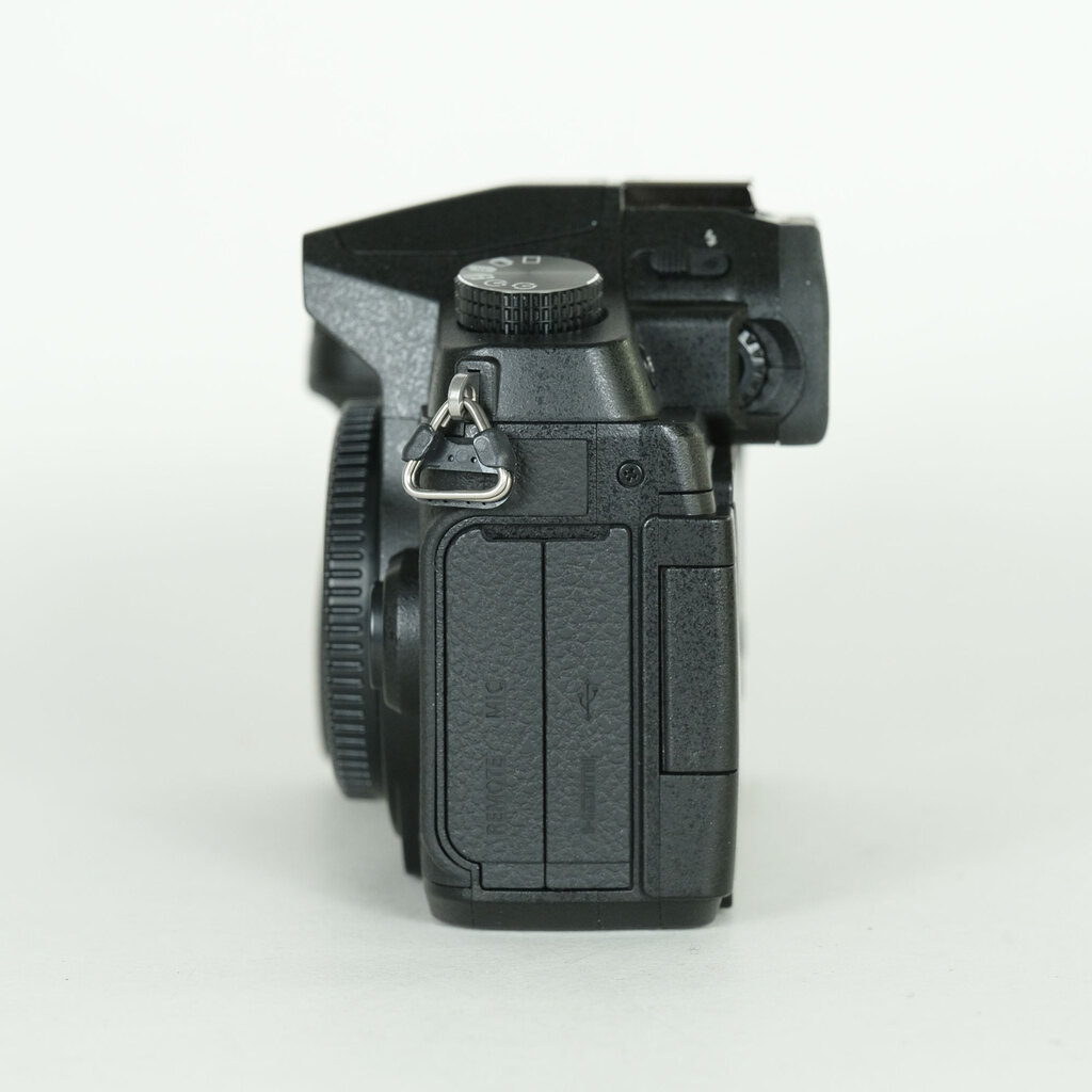 Panasonic LUMIX DMC-G8 Panasonic LUMIX DMC-G8