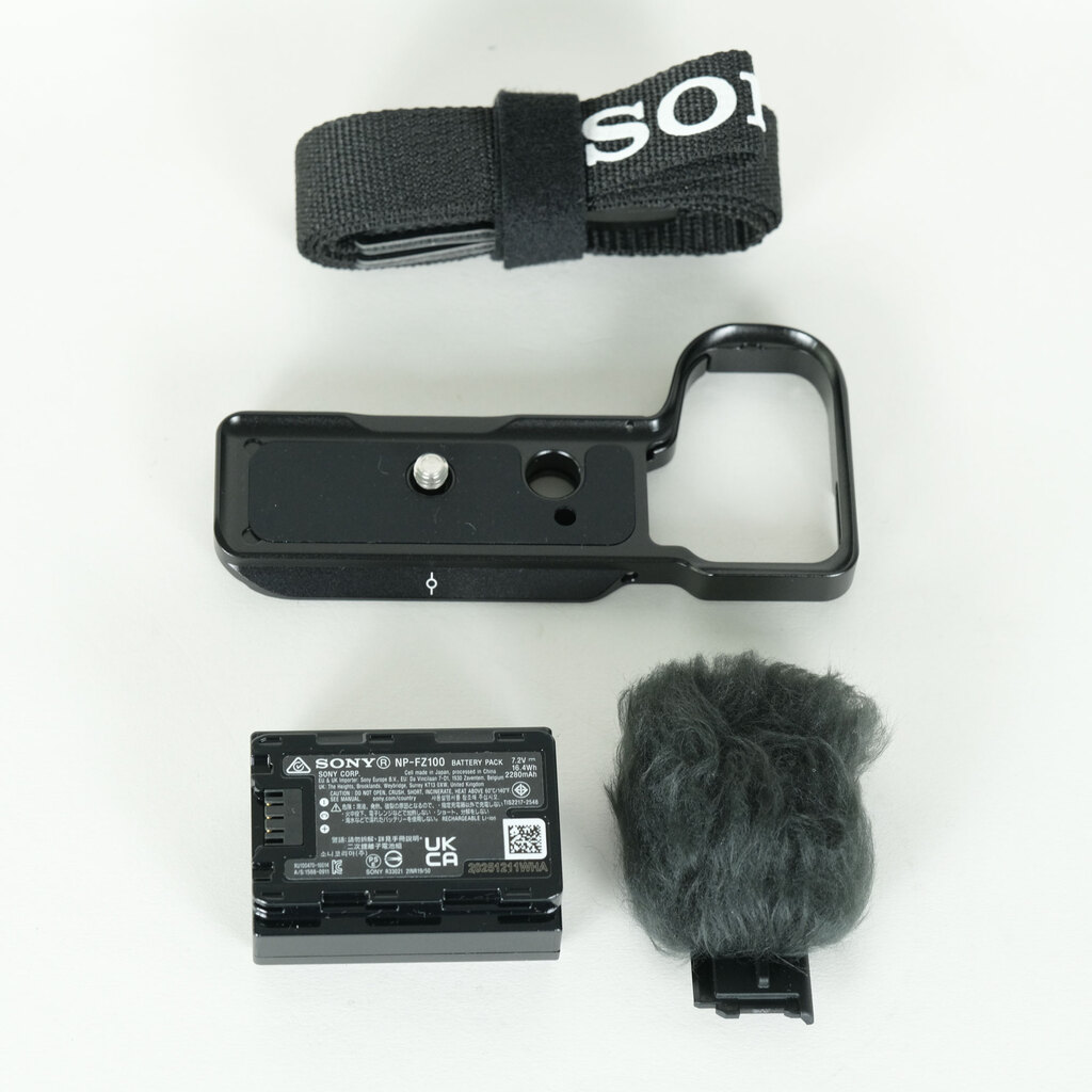 SONY VLOGCAM ZV-E10 II(ZV-E10M2) SONY VLOGCAM ZV-E10 II(ZV-E10M2)