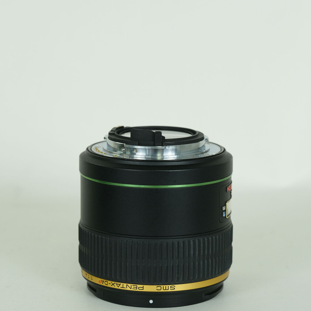 PENTAX smc PENTAX-DA★ 55mmF1.4 SDM