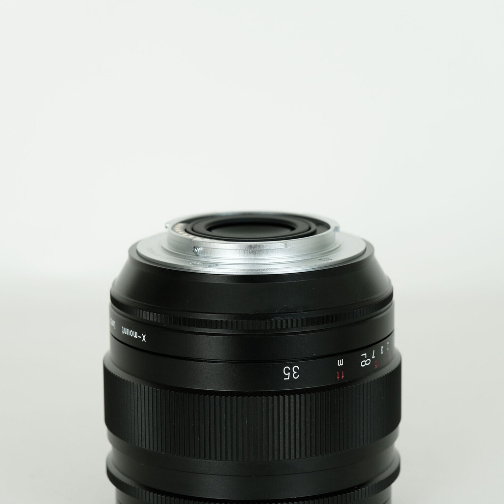 Voigtlander NOKTON 35mm F0.9 aspherical [フジフイルムX用]