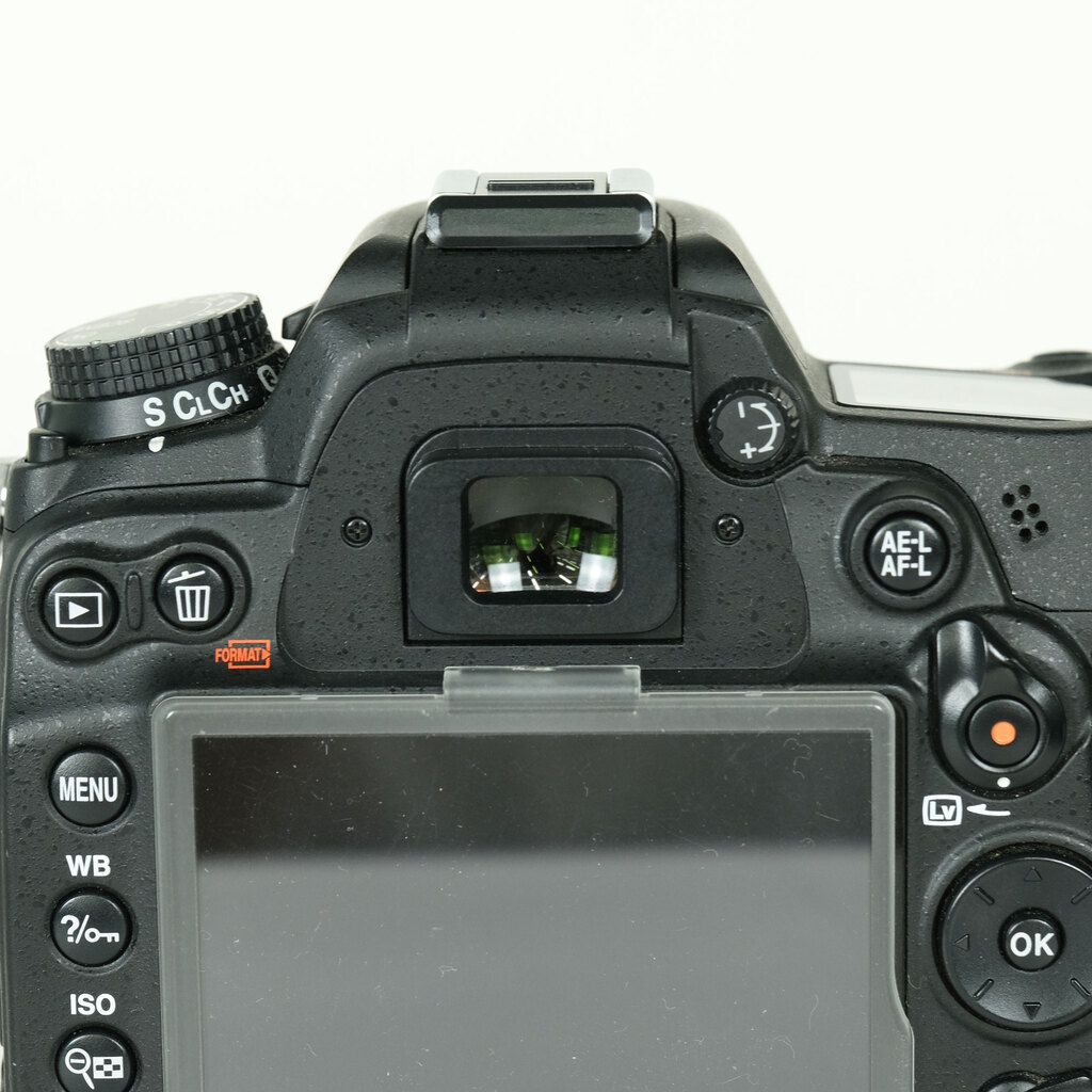 Nikon D7000