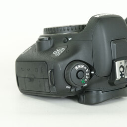 Canon EOS 7D Mark II