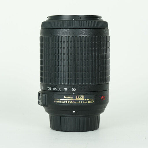 Nikon AF-S DX VR Zoom-Nikkor 55-200mm F4-5.6G IF-ED