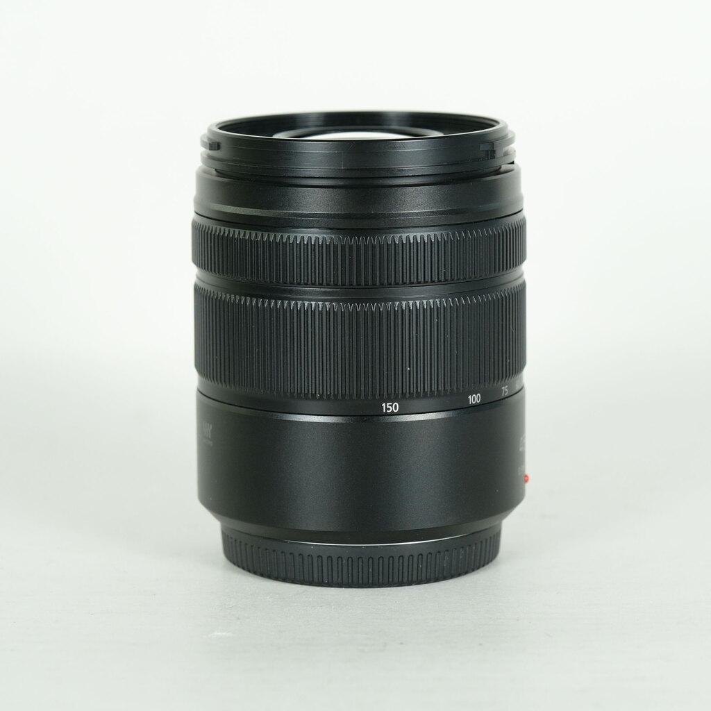 Panasonic LUMIX G VARIO 45-150mm / F4.0-5.6 ASPH. / MEGA O.I.S.の