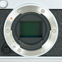FUJIFILM X-E5
