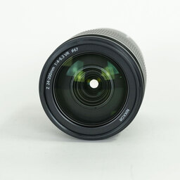 Nikon NIKKOR Z 24-200mm f/4-6.3 VR Nikon NIKKOR Z 24-200mm f/4-6.3 VR