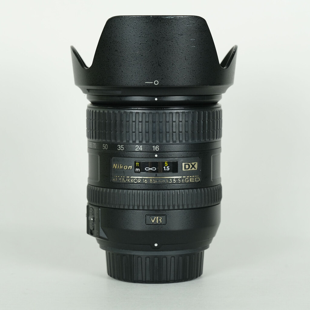 Nikon AF-S DX NIKKOR 16-85mm F3.5-5.6G ED VR