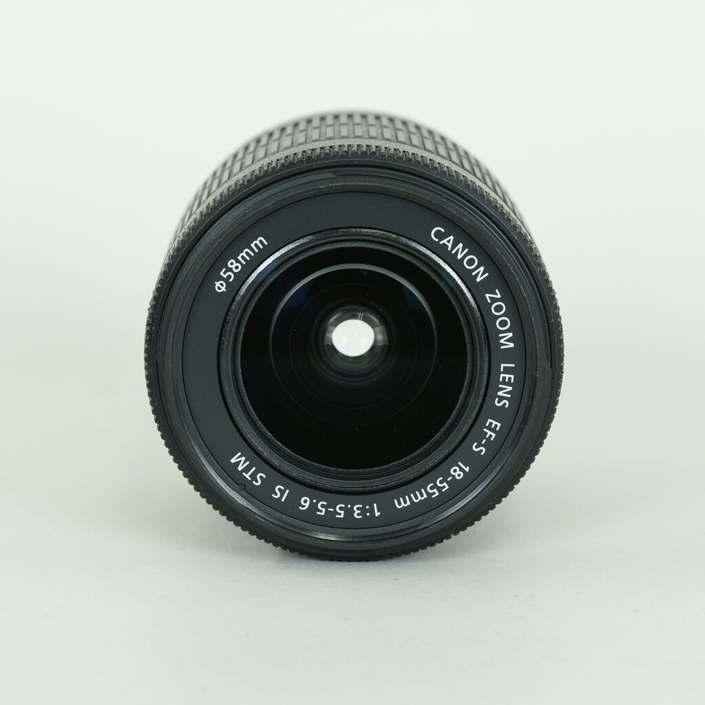 Canon EF-S18-55mm F3.5-5.6 IS STM