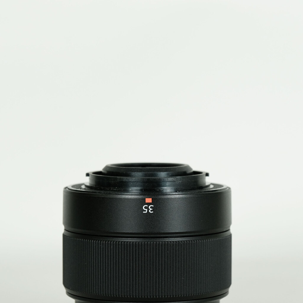 FUJIFILM XC35mmF2