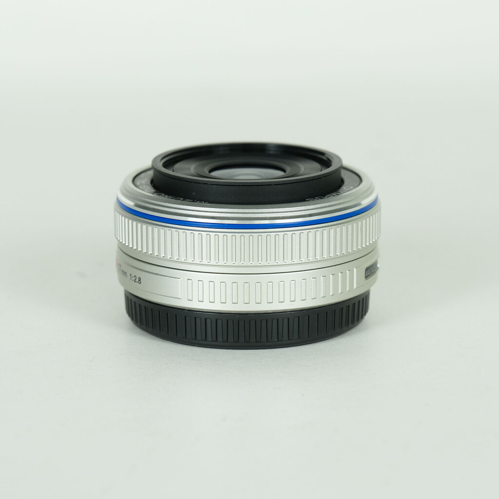 OLYMPUS M.ZUIKO DIGITAL 17mm F2.8 シルバーの出品 | ONE SCENE（ワン