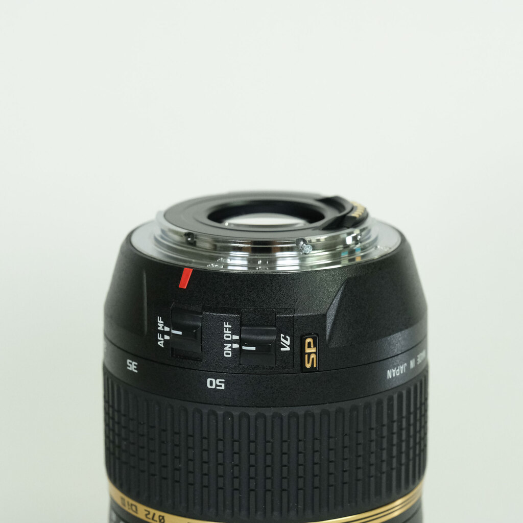 TAMRON SP 17-50mm F2.8 XR DiII VC /Model B005E (キヤノンEF用) TAMRON SP 17-50mm F2.8 XR DiII VC /Model B005E (キヤノンEF用)