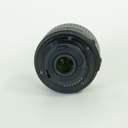 Nikon AF-S DX NIKKOR 18-55mm f3.5-5.6G VR II