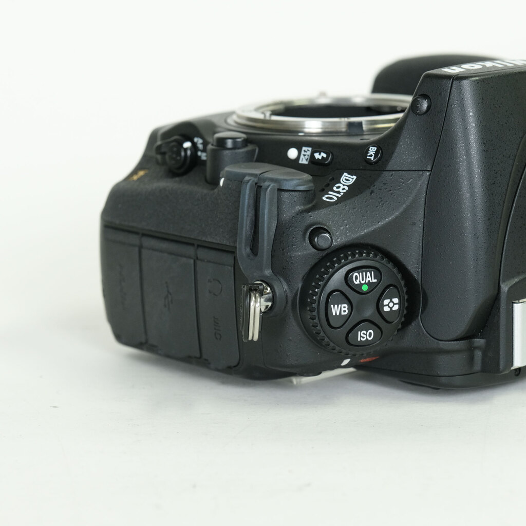 Nikon D810