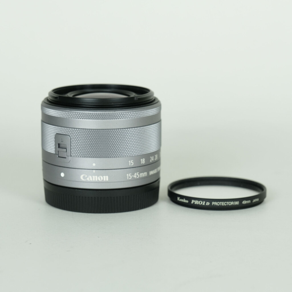 Canon EF-M15-45mm F3.5-6.3 IS STM Canon EF-M15-45mm F3.5-6.3 IS STM