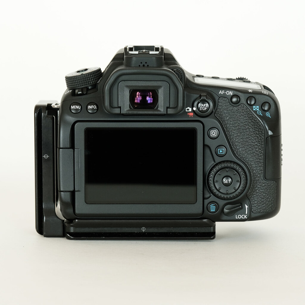 Canon EOS 80D