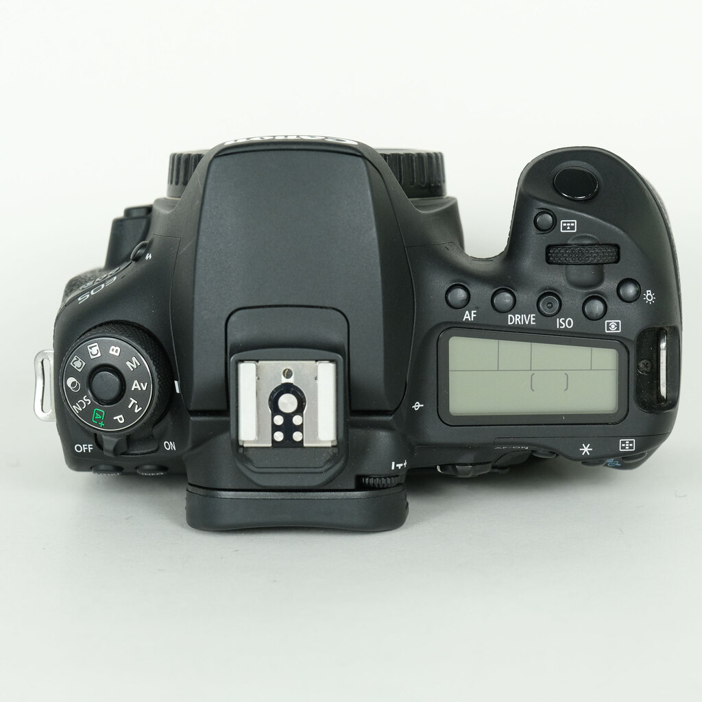 Canon EOS 90D