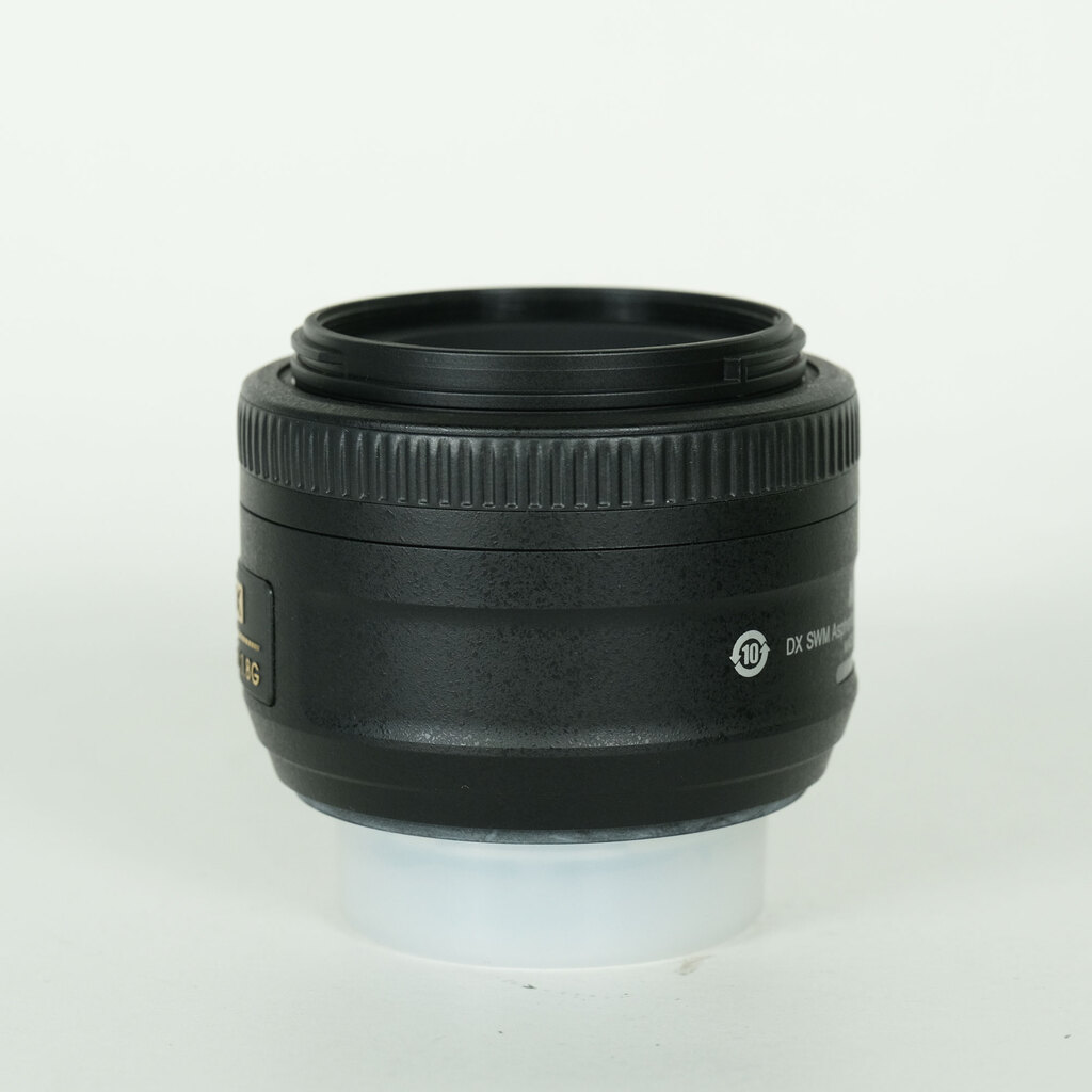 Nikon AF-S DX NIKKOR 35mm f/1.8Gの出品 | ONE SCENE（ワンシーン）