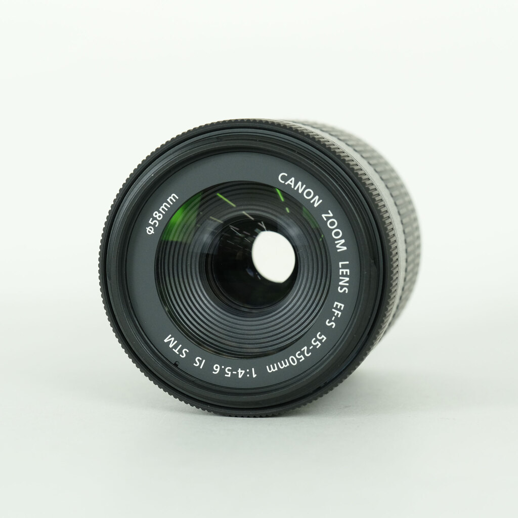 Canon EF-S55-250mm F4-5.6 IS STMの出品 | ONE SCENE（ワンシーン）
