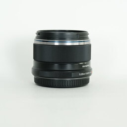 OLYMPUS M.ZUIKO DIGITAL 25mm F1.8