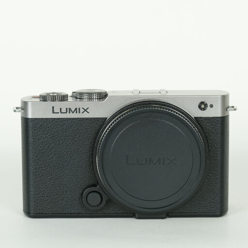 Panasonic LUMIX DC-S9