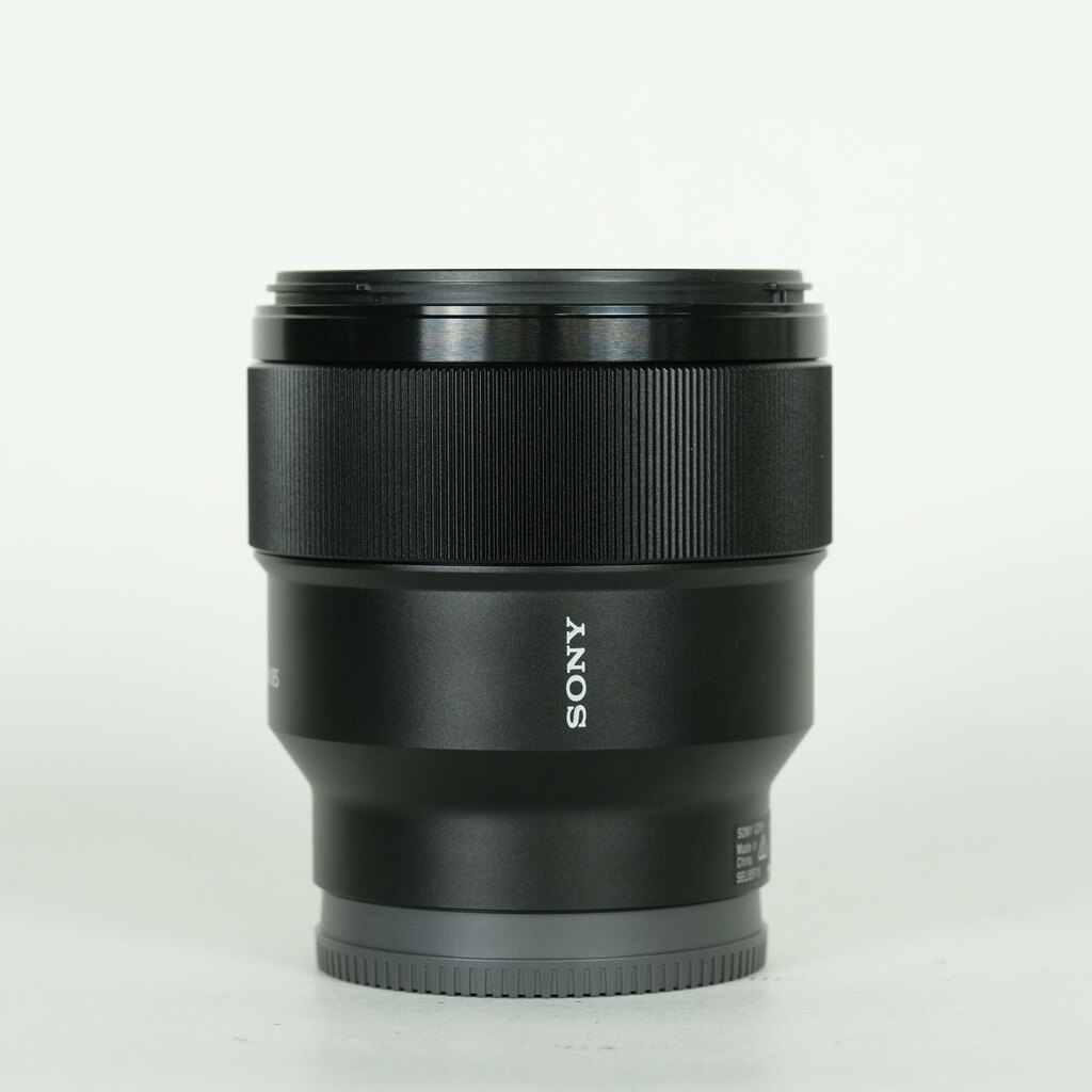 SONY FE 85mm F1.8 SEL85F18