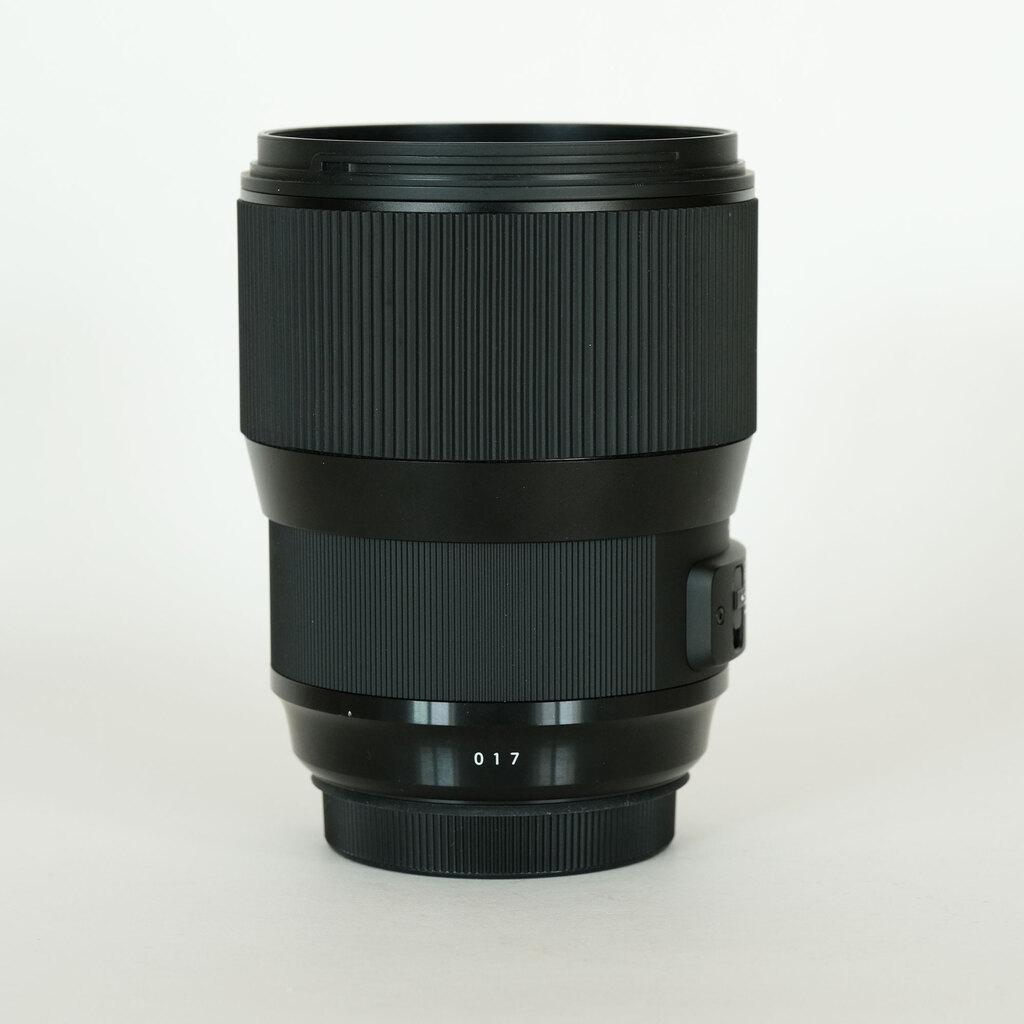 SIGMA 135mm F1.8 DG HSM｜Art [キヤノン用]の出品 | ONE SCENE（ワン