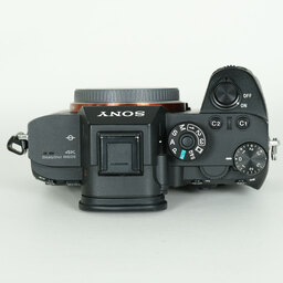 SONY α7R III(ILCE-7RM3) SONY α7R III(ILCE-7RM3)