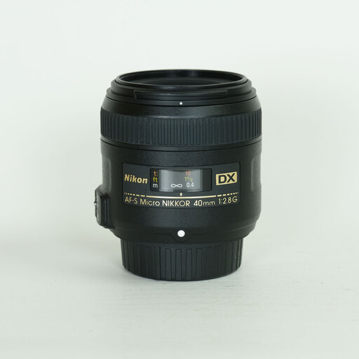 Nikon AF-S DX Micro NIKKOR 40mm f/2.8G