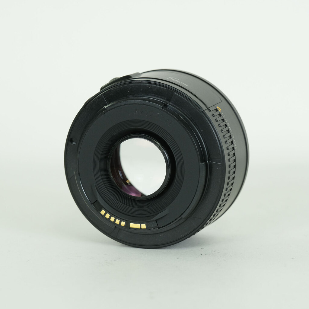 Canon EF50mm F1.8 II Canon EF50mm F1.8 II