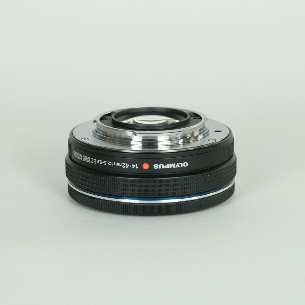 OLYMPUS M.ZUIKO DIGITAL ED 14-42mm F3.5-5.6 EZ ブラック