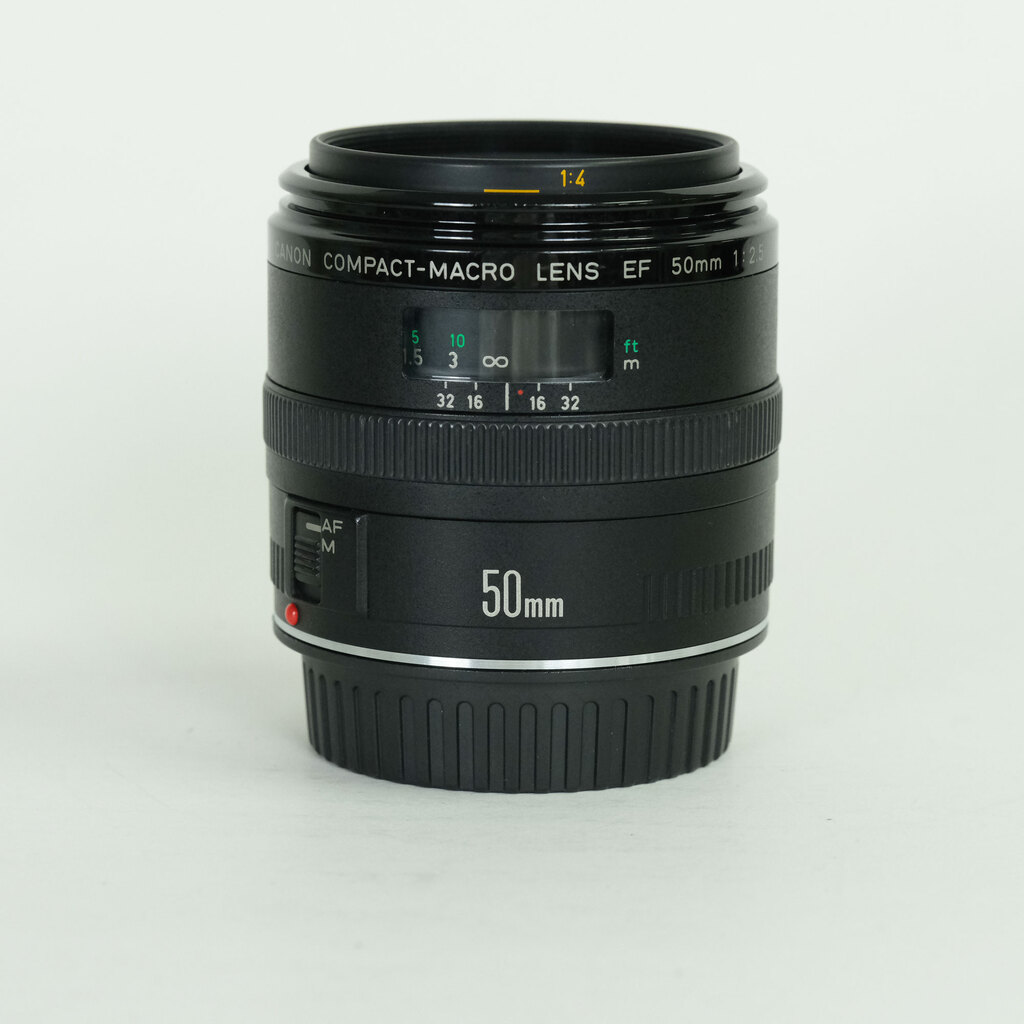 Canon EF50mm F2.5 コンパクトマクロ