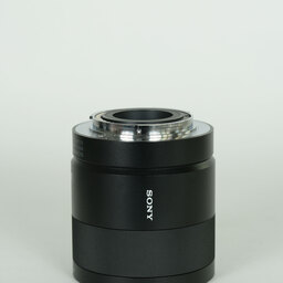 SONY Sonnar T* E 24mm F1.8 ZA SEL24F18Z