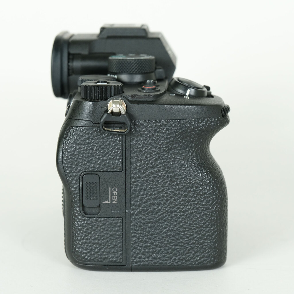 SONY α7 IV(ILCE-7M4) SONY α7 IV(ILCE-7M4)