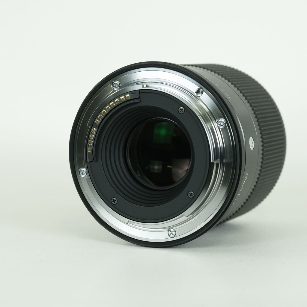 SIGMA 30mm F1.4 DC DN｜Contemporary [キヤノンRF用]