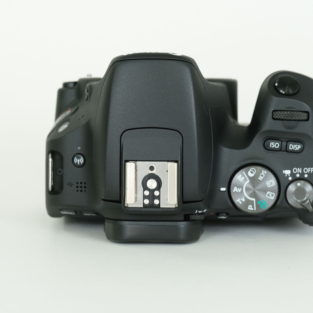 Canon EOS Kiss X9