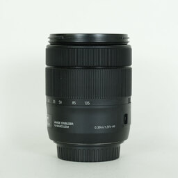 Canon EF-S18-135mm F3.5-5.6 IS USM Canon EF-S18-135mm F3.5-5.6 IS USM