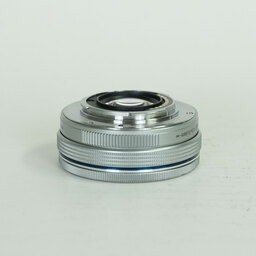 OLYMPUS M.ZUIKO DIGITAL ED 14-42mm F3.5-5.6 EZ シルバー